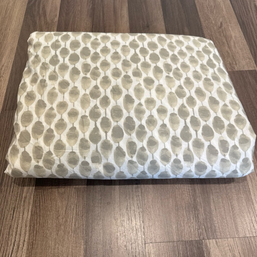 West Elm Cotton Percale Stamped Dot Duvet Cover King/Cal King